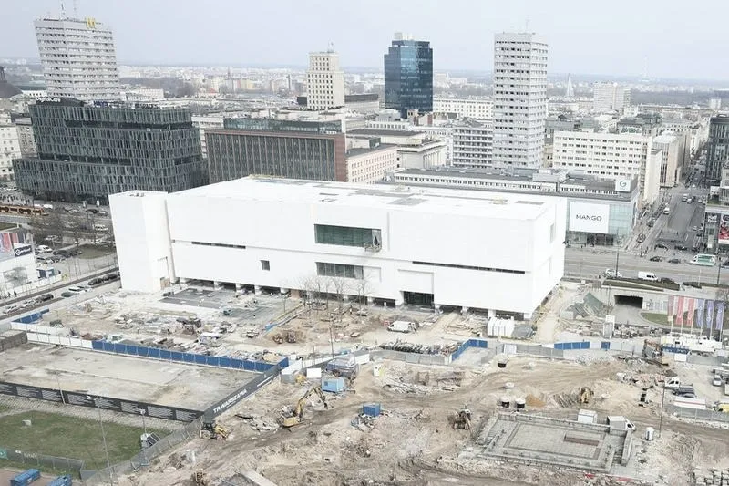 Muzeum Sztuki Nowoczesnej w Warszawie jako przykład innowacyjnego projektu architektonicznego