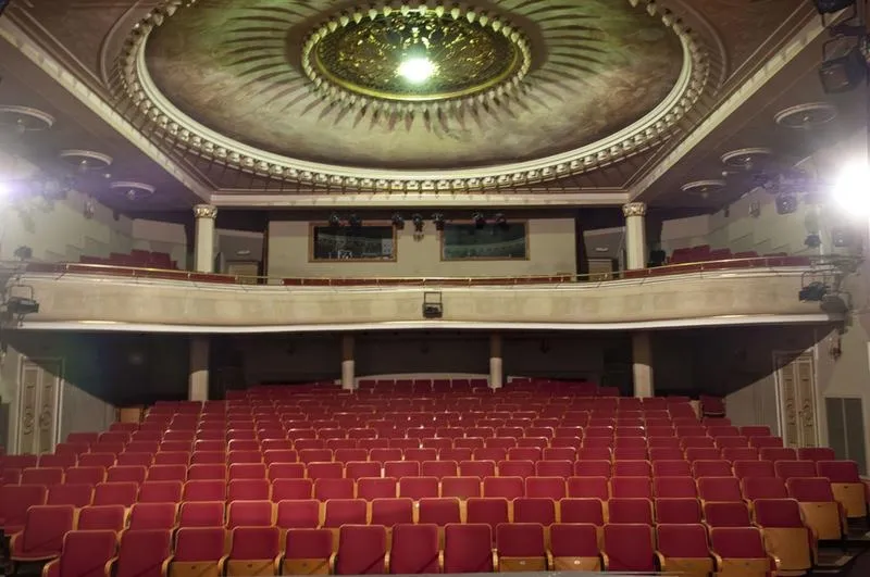 Teatr Gorzów: Odkryj fascynującą historię i nadchodzące spektakle