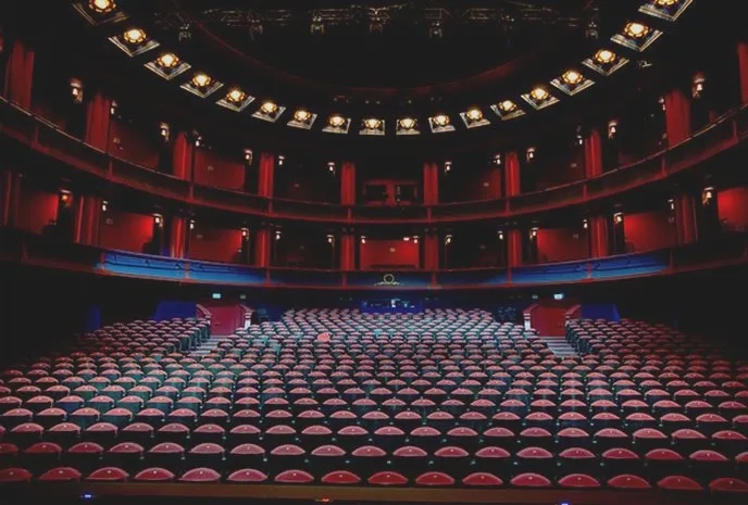 Teatr Roma - odkryj najnowsze spektakle i kup bilety na emocjonujące wydarzenia