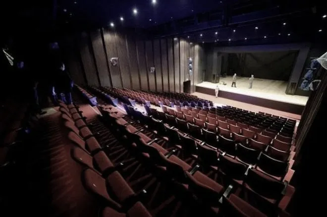 Teatr Solskiego w Tarnowie: odkrywaj historię, repertuar i nadchodzące wydarzenia